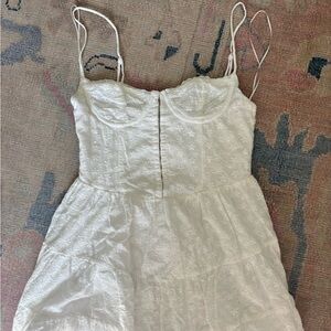 White Mini Dress
Size XS
Impeccable Pig